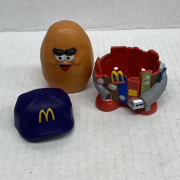 2023 McDONALD'S Kerwin Frost McNugget Nugget Buddies Toys Uptown Moe - Picture 6 of 9